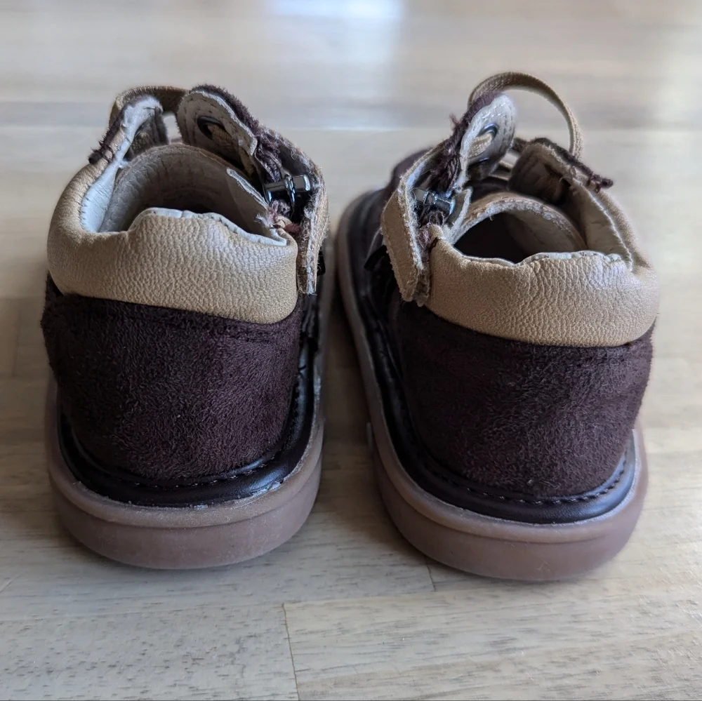 Mooshu Trainers Toddler Squeaky Shoes -‎ Bailey